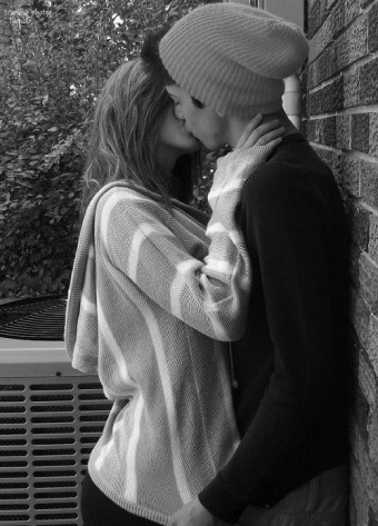 letstalkkissing on justruminating men's blog